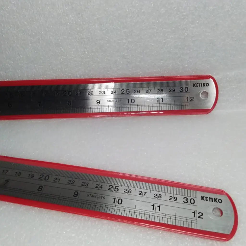 PENGGARIS KENKO 30CM BESI