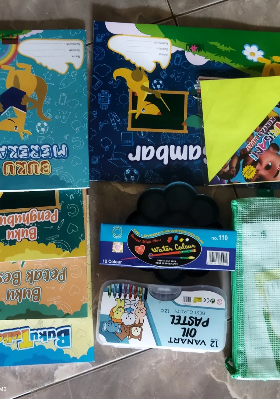 Alat Peraga Sekolah Lainnya paket alat tulis sekolah 1 ~item/2022/8/29/img_20220827_074650