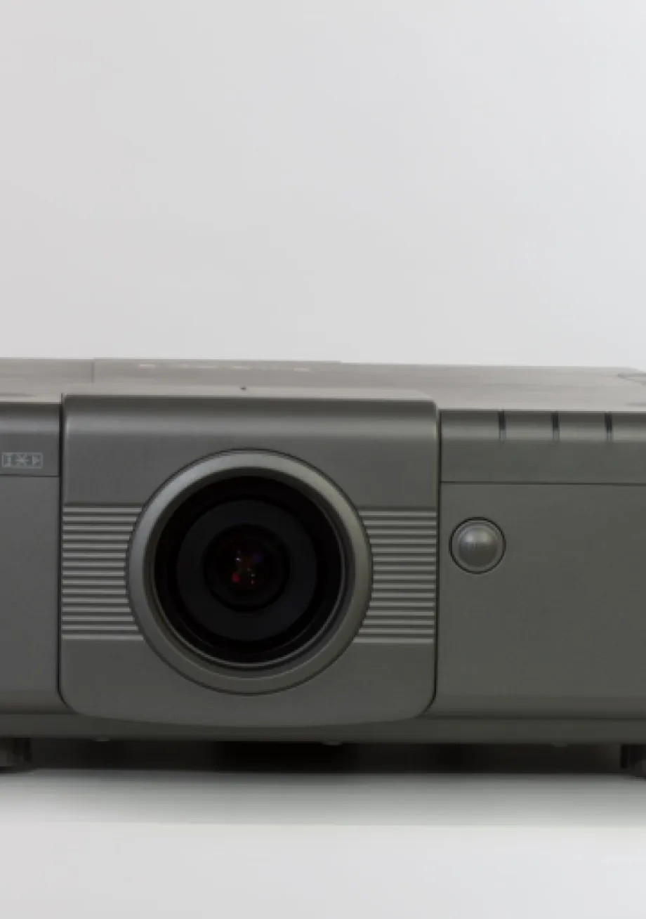 LED Proyektor Projector EIKI EIP-WX5000 1 ~item/2022/9/14/eip_wx5000l_hi_res_image_front