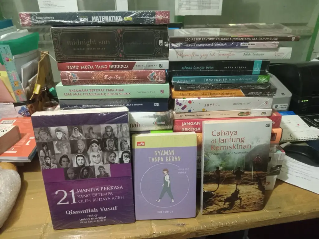 PAKET LITERASI C