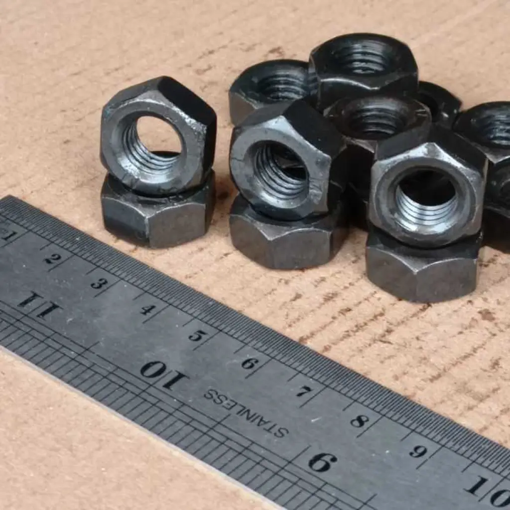 Praktik Mur Tool Post