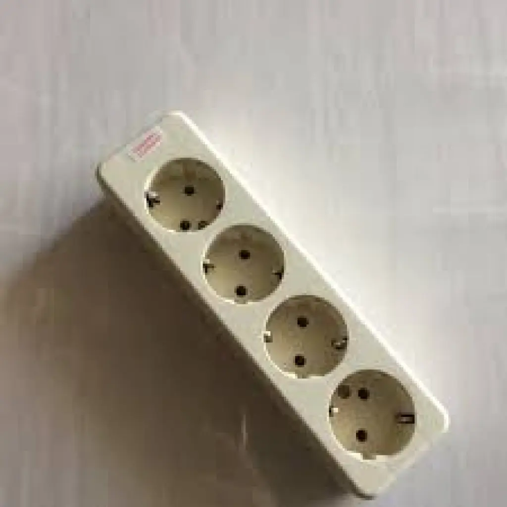 Praktik Terminal Listrik