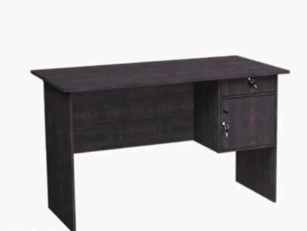 Meja Tulis kantor 12 setengah biro