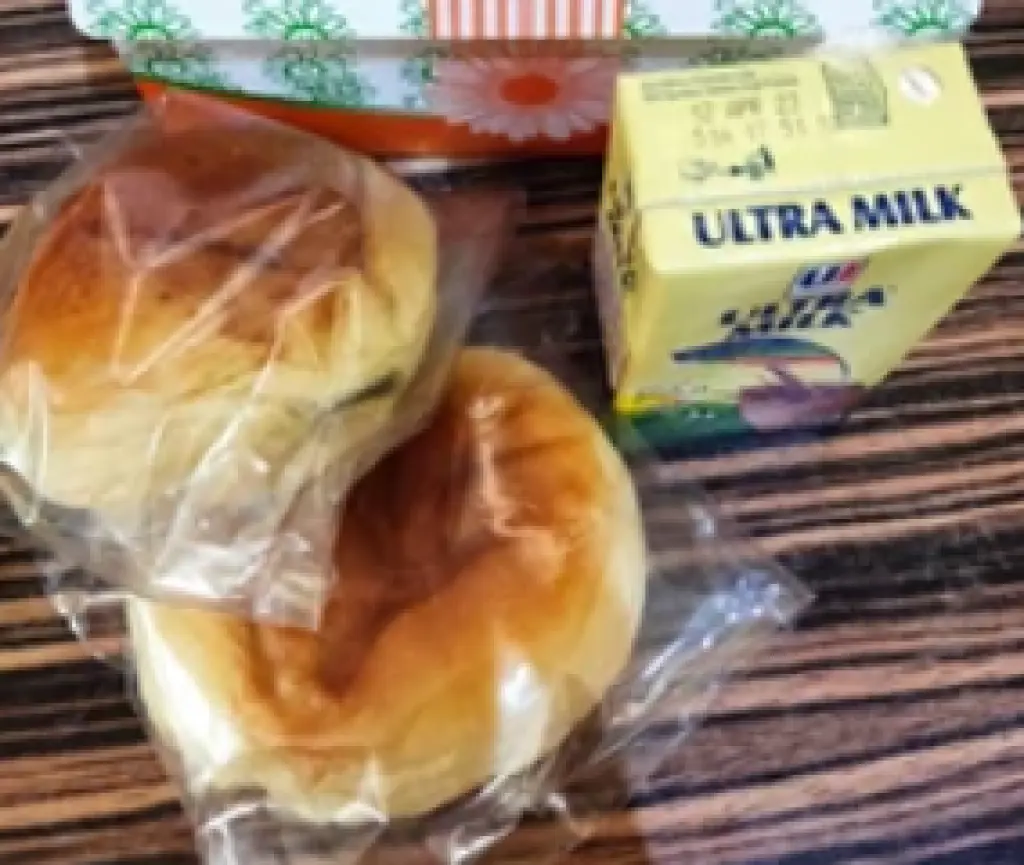 Paket Susu dan Roti