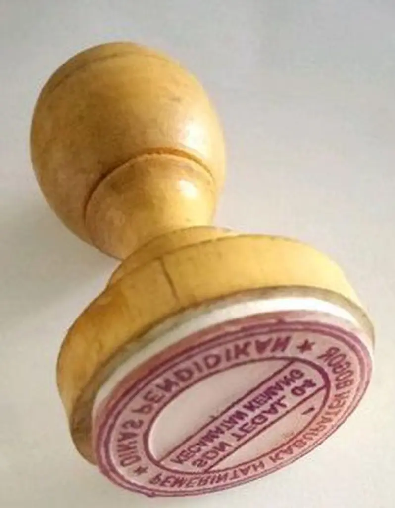 STEMPEL KOSTUM